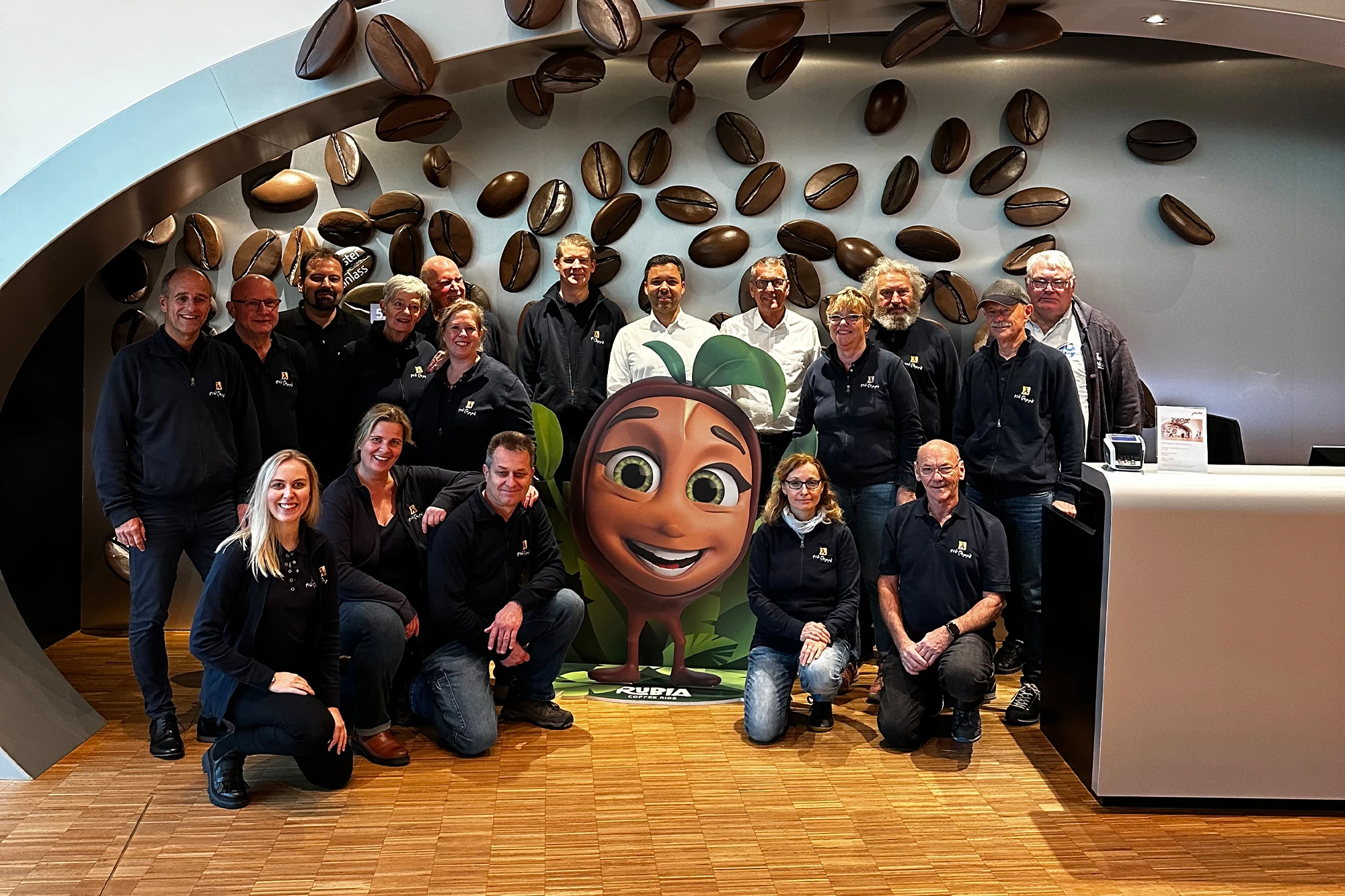 Das piu-Team besucht die JURAworld of Coffee in der Schweiz